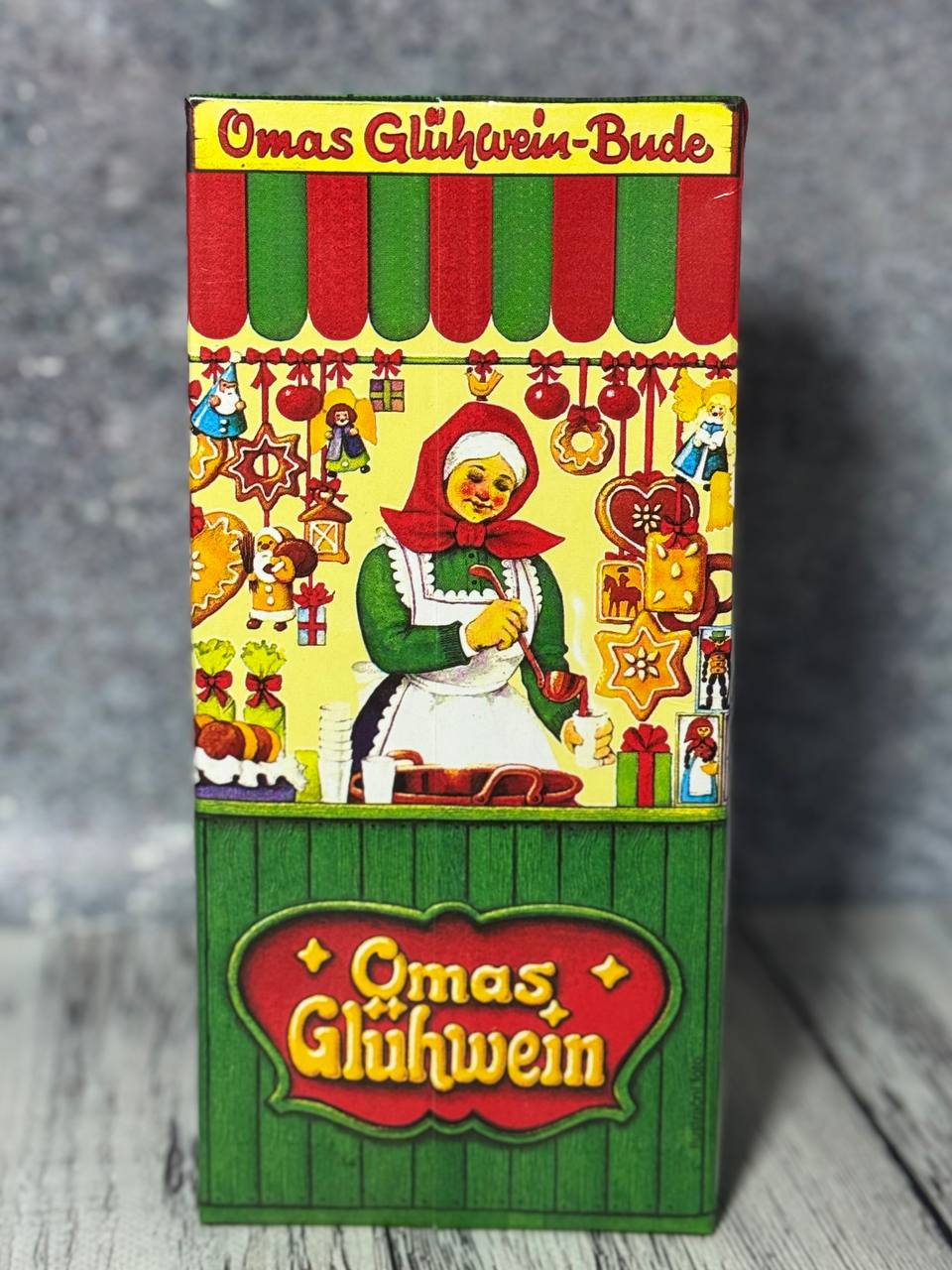kqk85bg8b2.jpg Напій Omas Gluhwein Глінтвейн 1 л готовий до вживання - Зображення 1