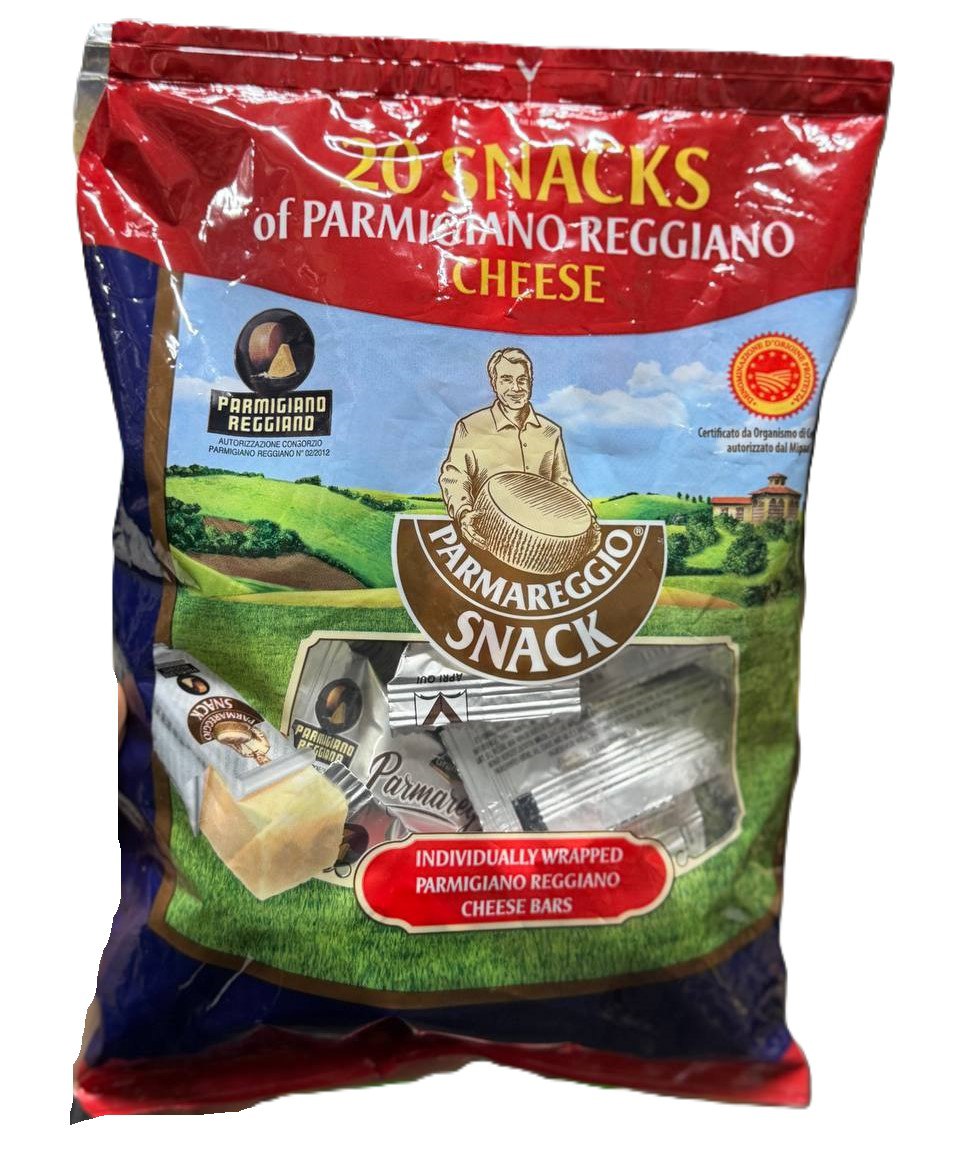 r3o9u6ux97.jpg Сир пармезан снеки Parmareggio Snack 12 міс. 20 шт. 20 г 400 г - Зображення 1