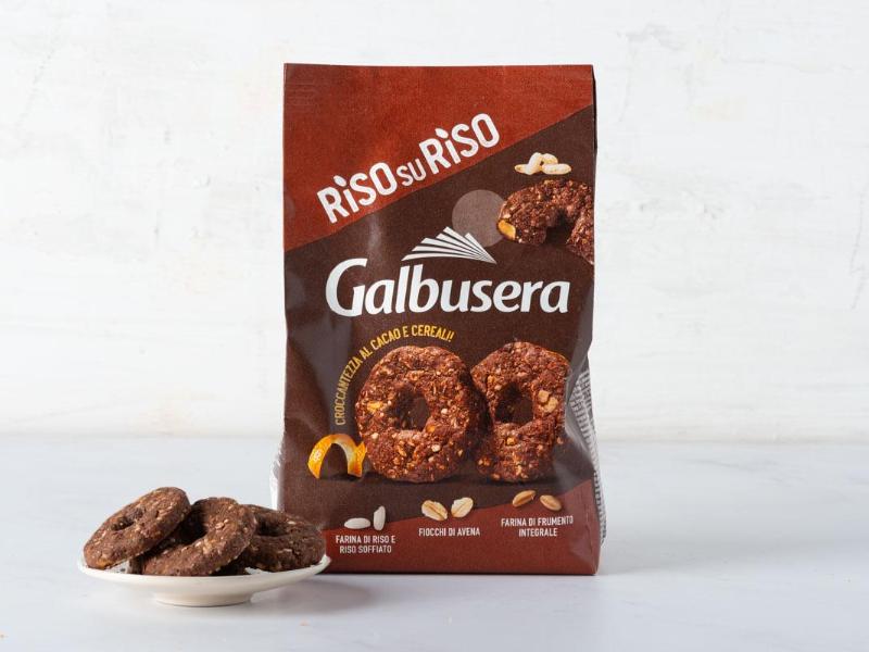 a6x9o5y83w.jpg Рисове печиво Calbusera riso su riso з повітряним рисом,шоколадом і какао 290 г - Зображення 1